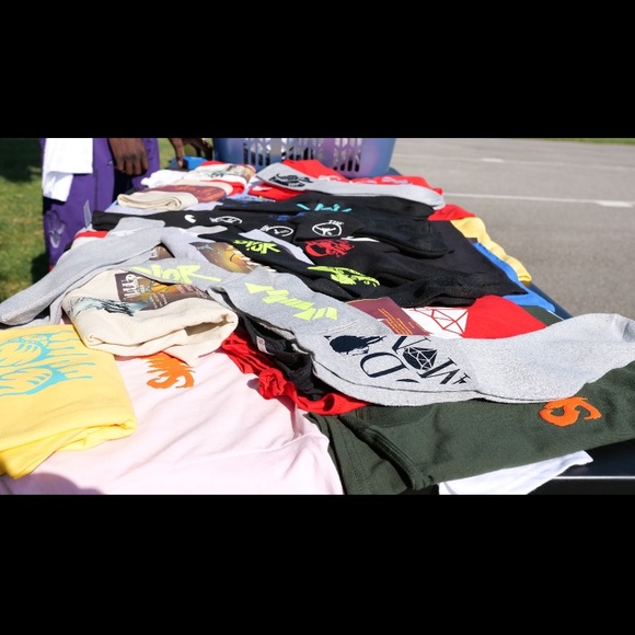 BACK TO SCHOOL SALE GOING DOWN ! Toronto, Ont - Picture 12 of 12